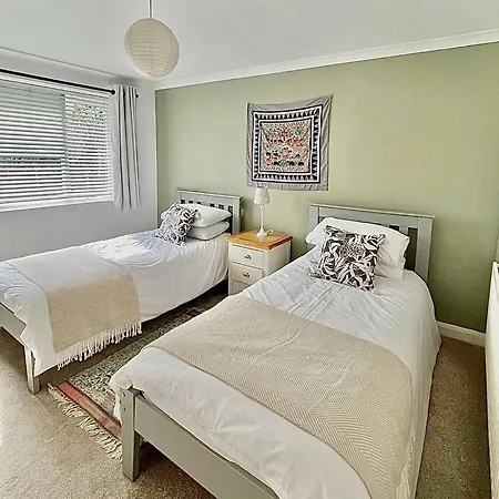 Apartament Sunny Garden Flat. Charming Area. Park & York.